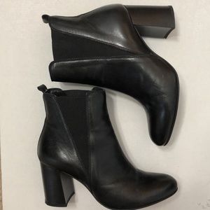 BLACK SOFT LEATHER BOOTS
